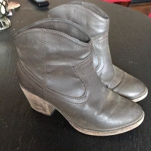 Gray Rocket dog booties